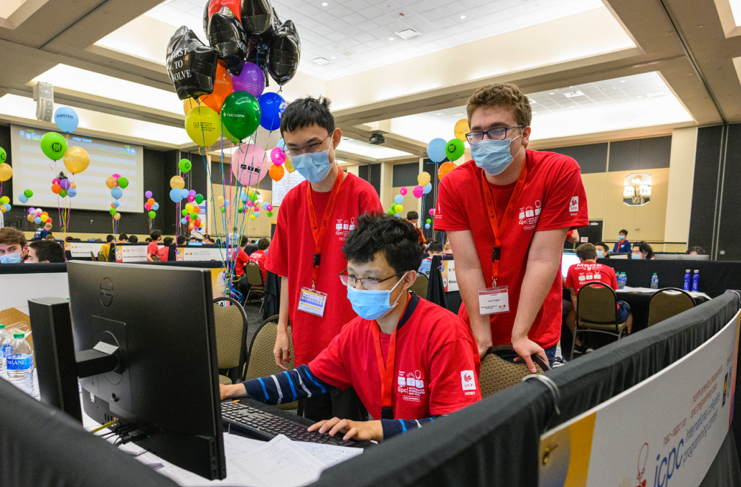 Competitive Programming Itu Seru Kalau Bareng Teman!